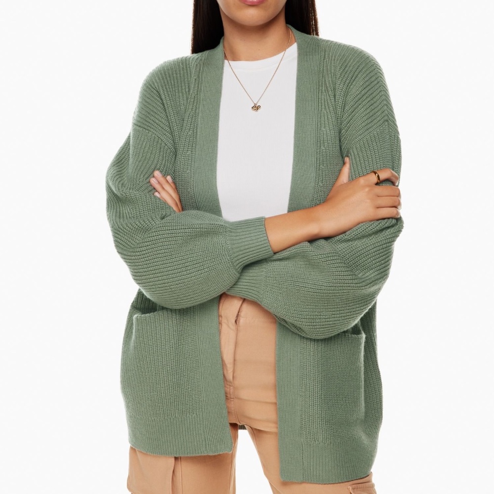 Aritzia Wilfred Free Unwind Cardigan. Great condition!